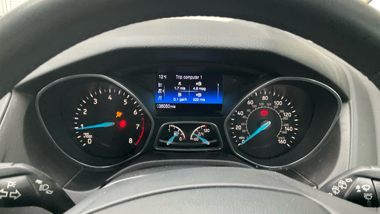 Ford Focus 1.0 EcoBoost Zetec 5dr Petrol Hatchback